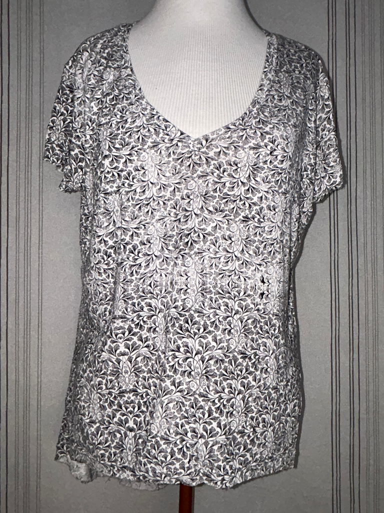 Camiseta FYI