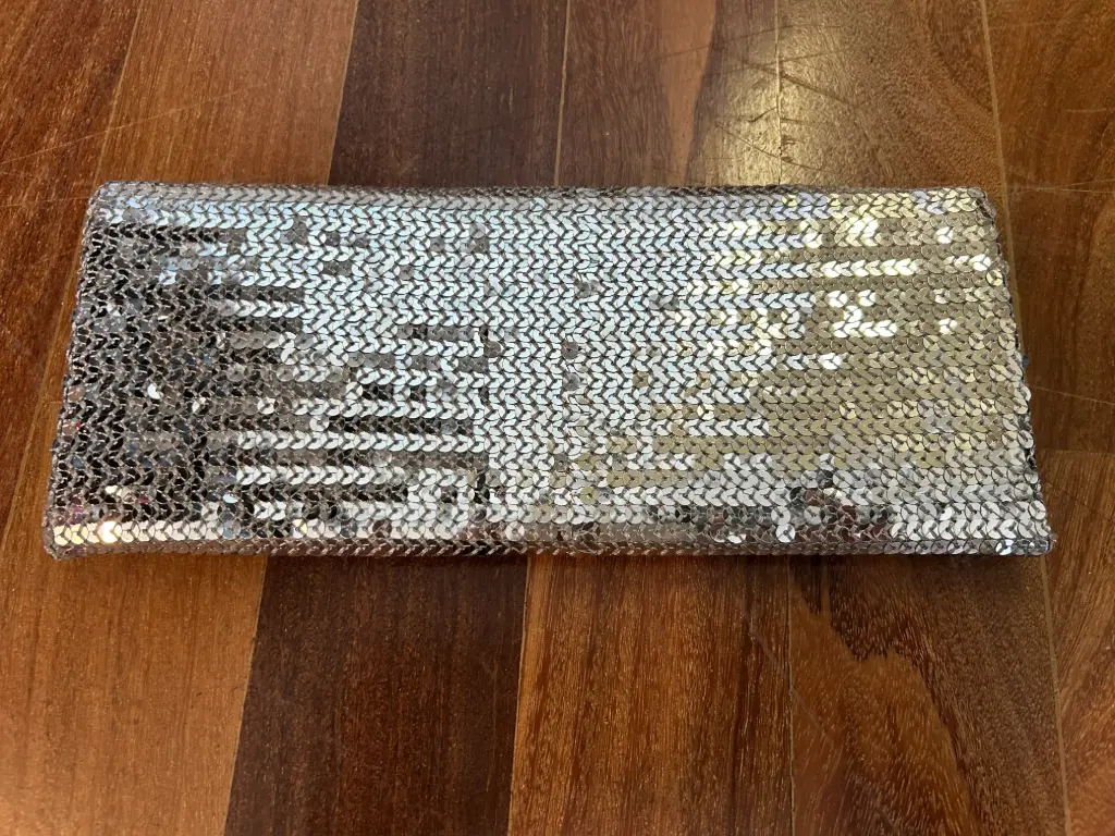 Clutch Paetê Corello