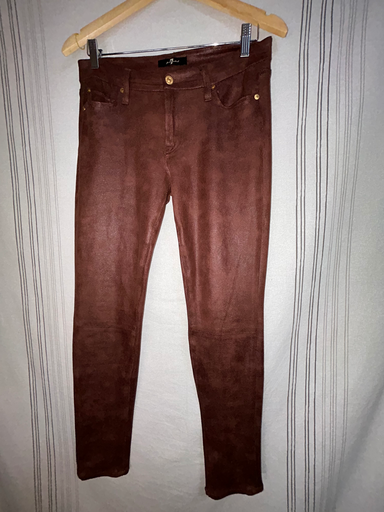 Calça Macia (Aparência) Couro Seven