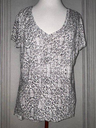 Camiseta FYI